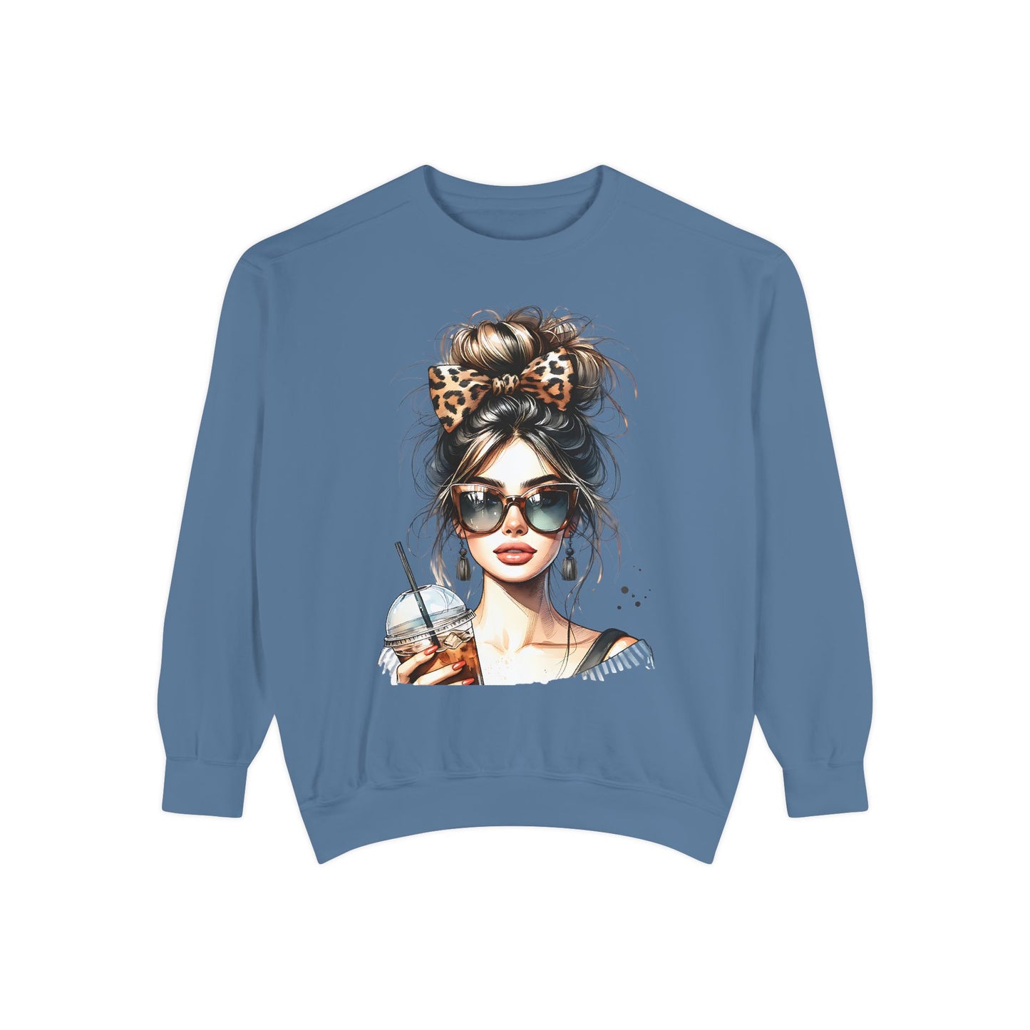Fashionista Trendy Girl Coffee Sweatshirt for Women, Cozy Casual Wear, Gift for Fashion Lovers, Ideal for Everyday Style