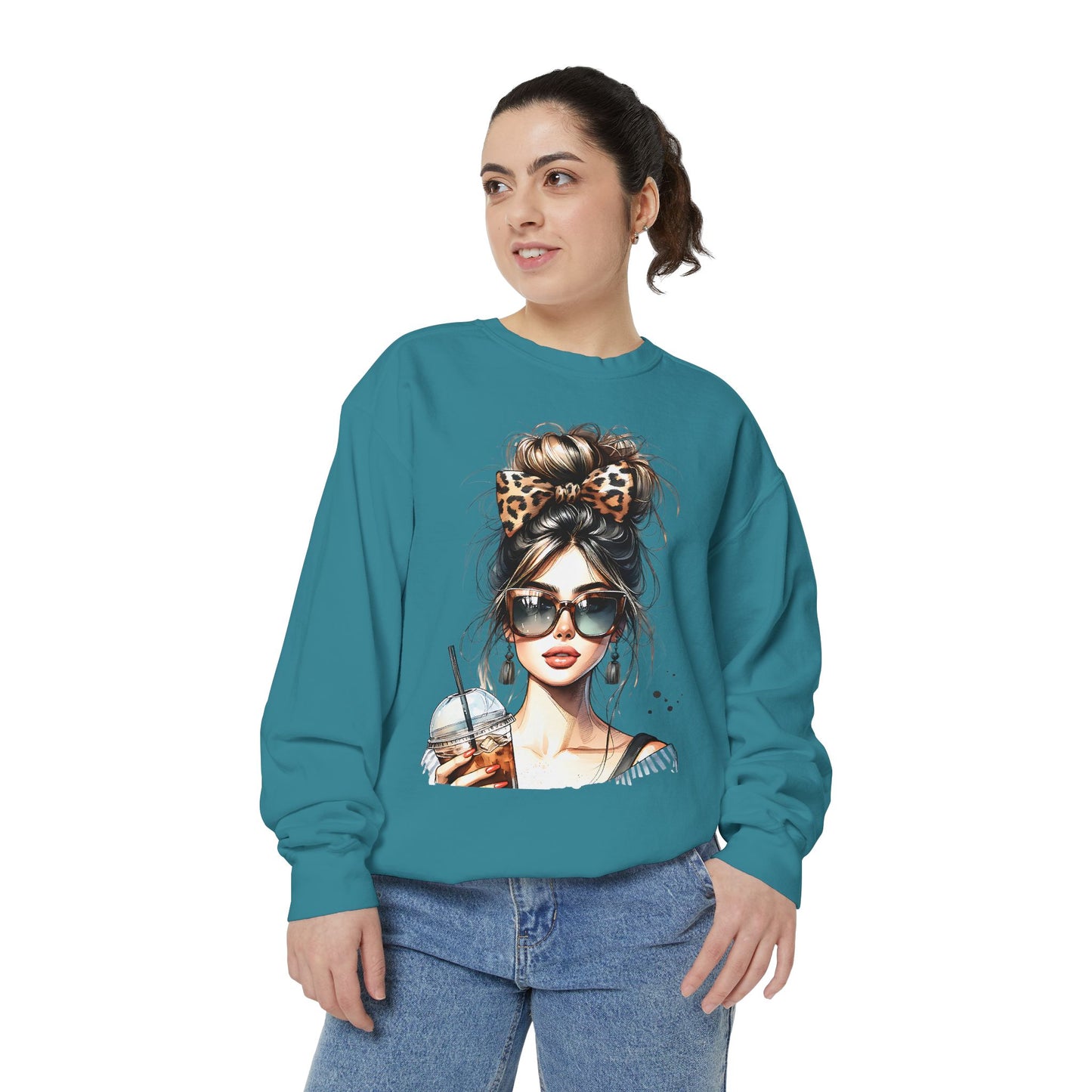 Fashionista Trendy Girl Coffee Sweatshirt for Women, Cozy Casual Wear, Gift for Fashion Lovers, Ideal for Everyday Style