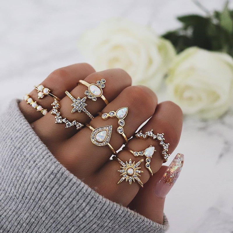 17 Pcs/set Boho Vintage Gold Color Crystal Opal Gem Ring Set Crown Star Water Drop Geometric Party Rings