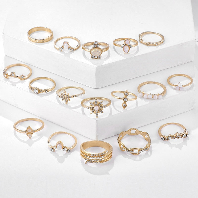 17 Pcs/set Boho Vintage Gold Color Crystal Opal Gem Ring Set Crown Star Water Drop Geometric Party Rings