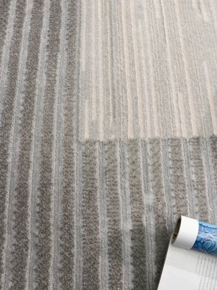 Light Luxury Area Rug